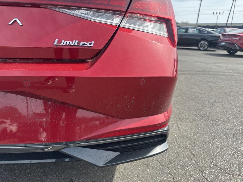 2023 Hyundai ELANTRA Limited