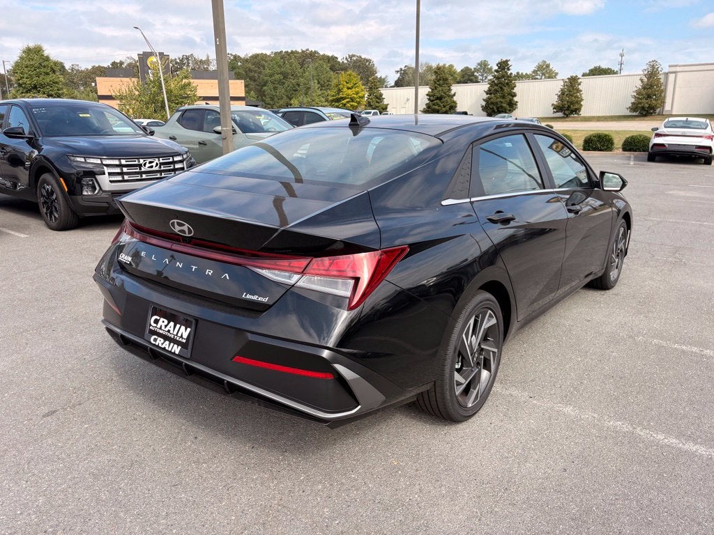 2026 Hyundai ELANTRA Limited