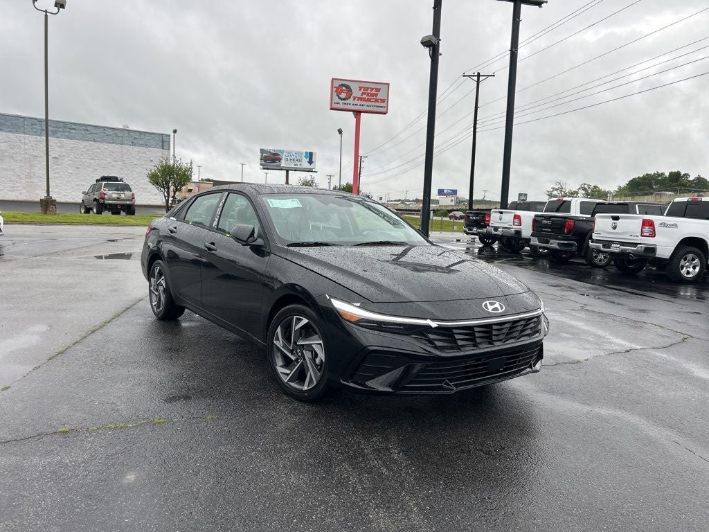 2026 Hyundai ELANTRA Limited