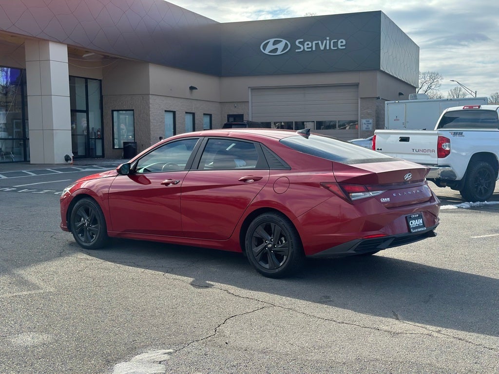 2021 Hyundai ELANTRA SEL