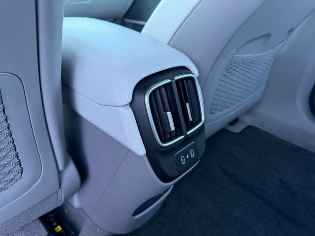 2025 Hyundai IONIQ 6 SEL