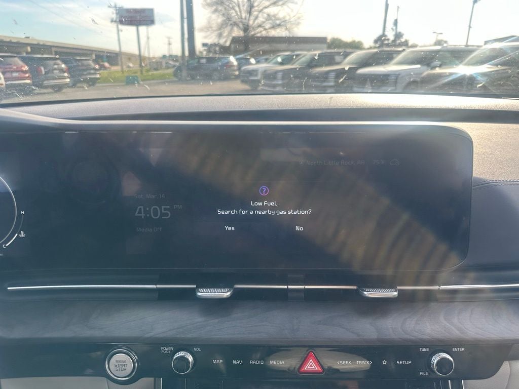 2024 Kia Carnival SX