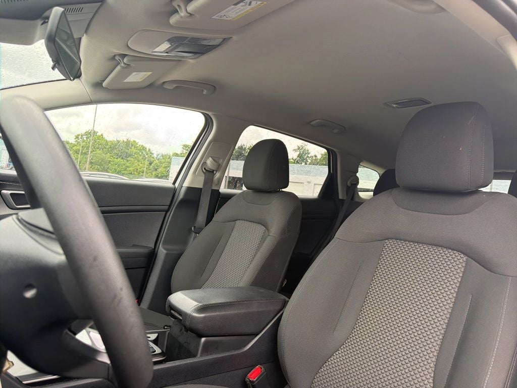 2024 Kia Sportage LX 1-Owner / Clean Carfax