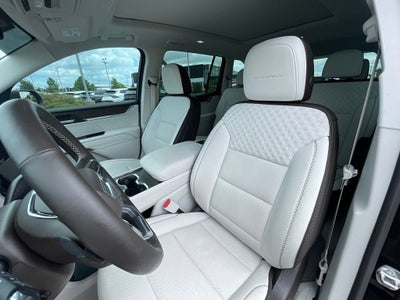 2024 GMC Acadia Denali