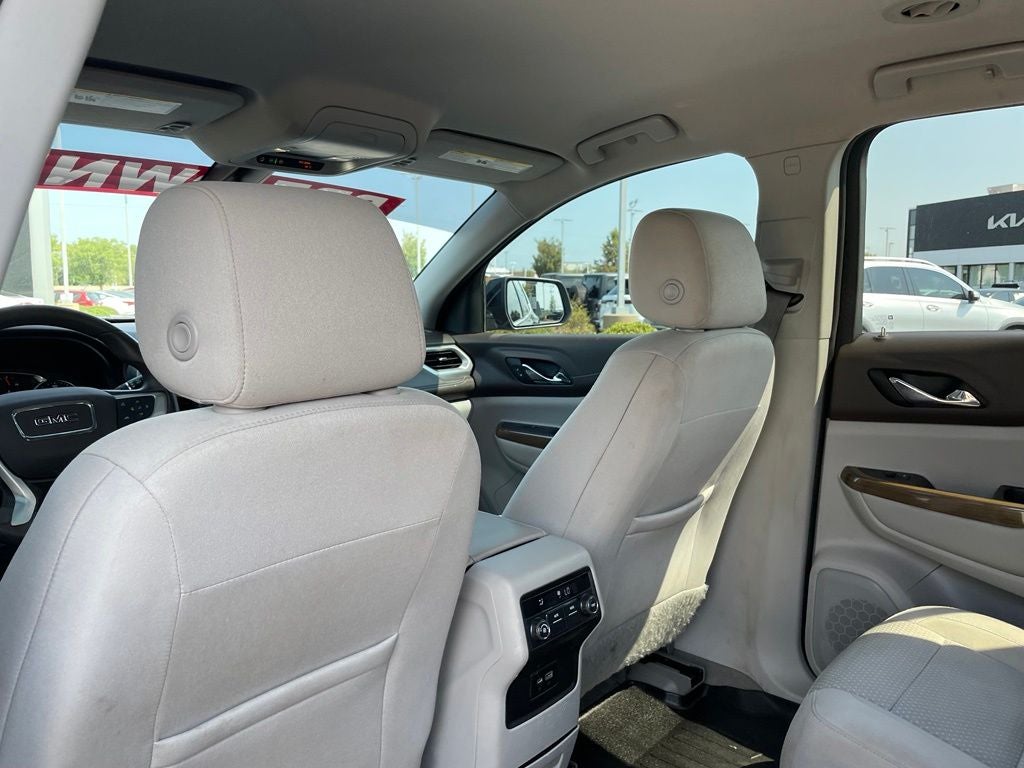 2021 GMC Acadia SLE
