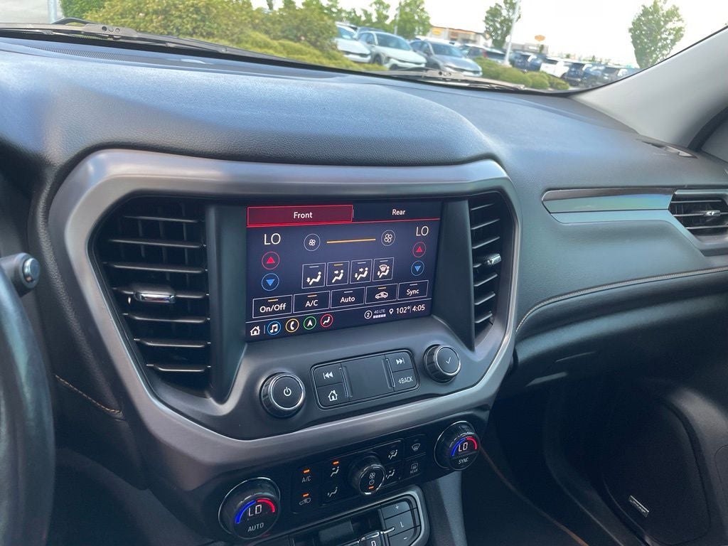 2021 GMC Acadia AT4
