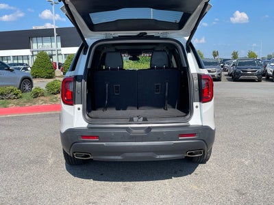 2021 GMC Acadia SLT