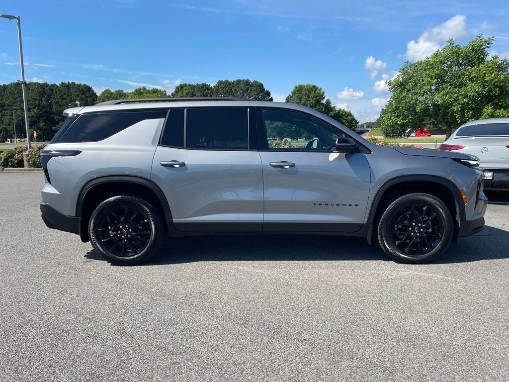 2026 Chevrolet Traverse LT 2LT