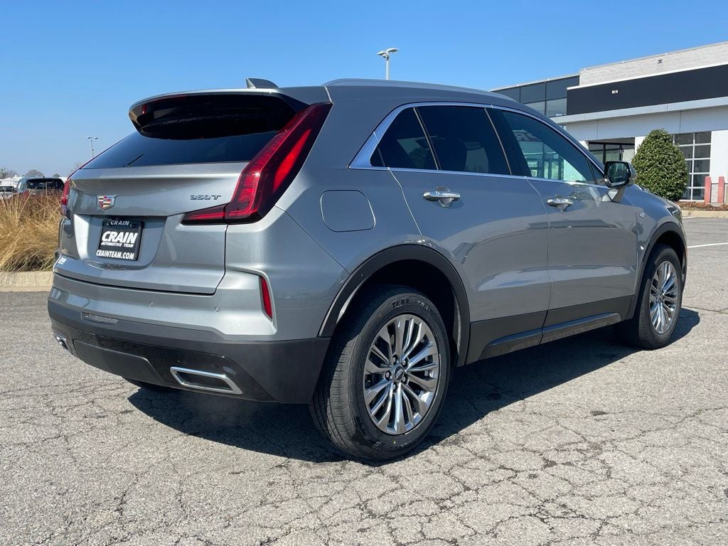 2025 Cadillac XT4 Premium Luxury