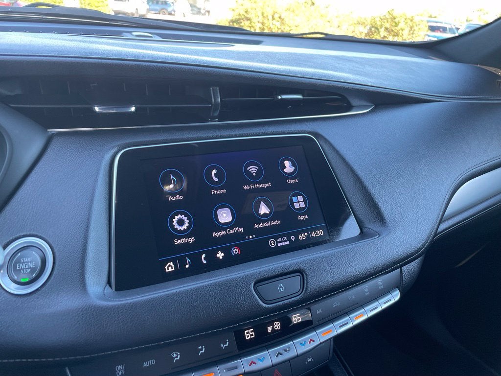 2023 Cadillac XT4 Premium Luxury