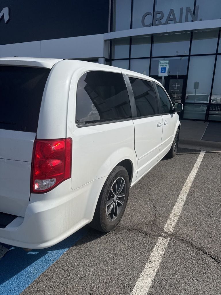 2017 Dodge Grand Caravan SE