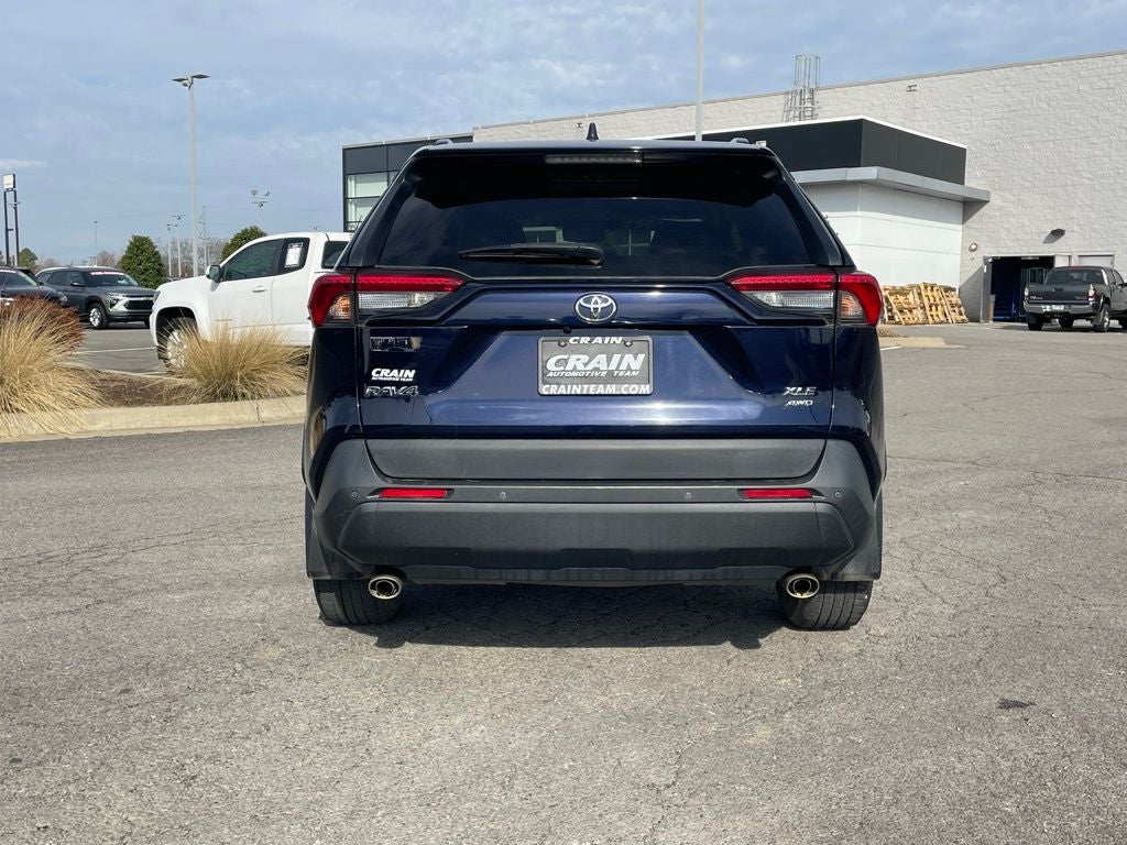 2019 Toyota RAV4 XLE Premium