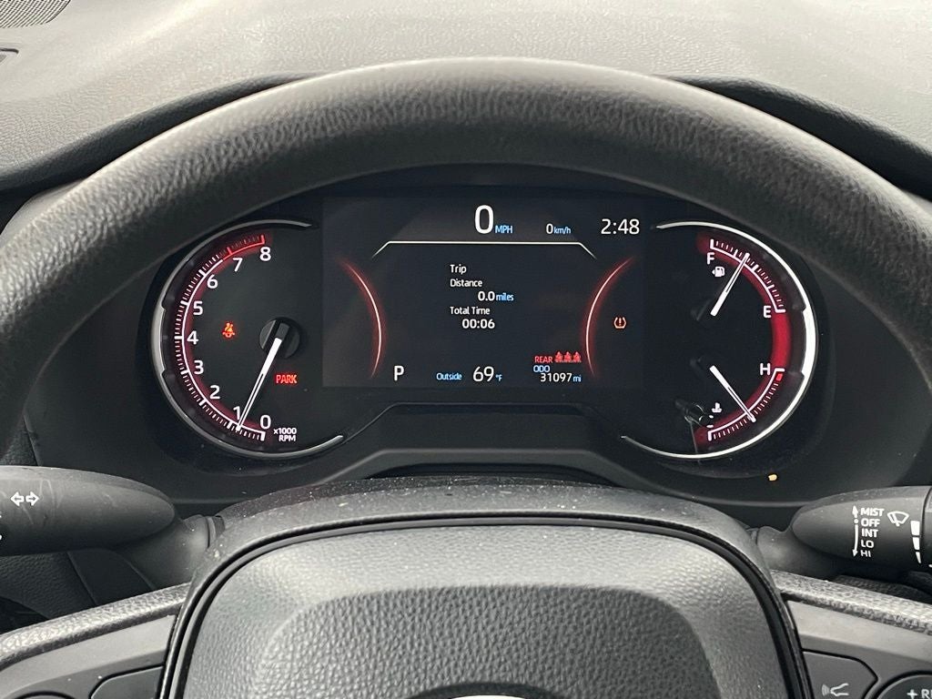 2025 Toyota RAV4 XLE