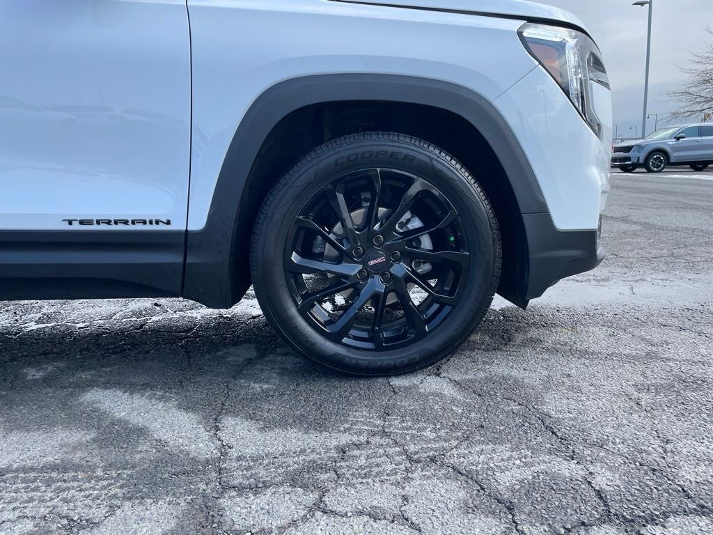 2023 GMC Terrain SLE