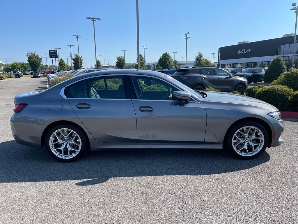 2025 BMW 3 Series 330i