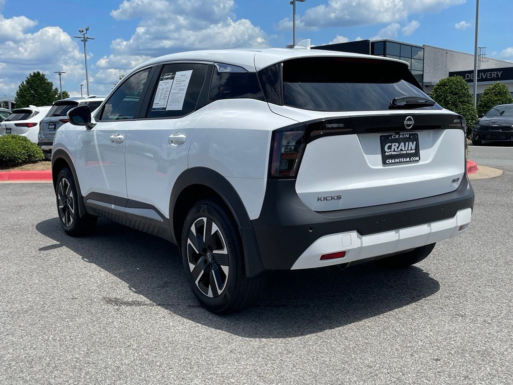 2025 Nissan Kicks SV