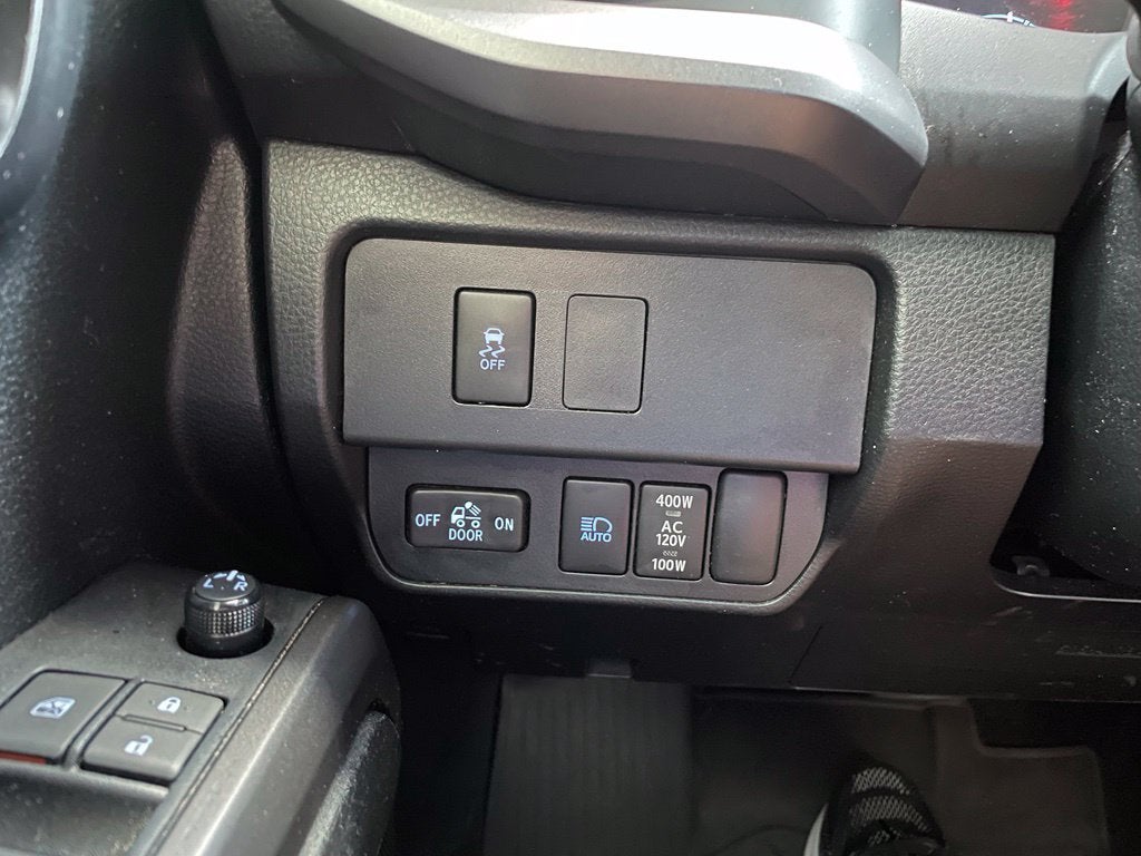 2023 Toyota Tacoma TRD Sport V6