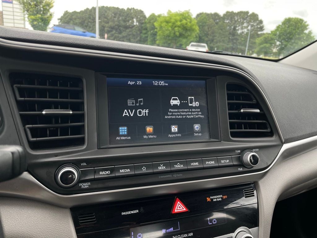 2020 Hyundai ELANTRA SEL