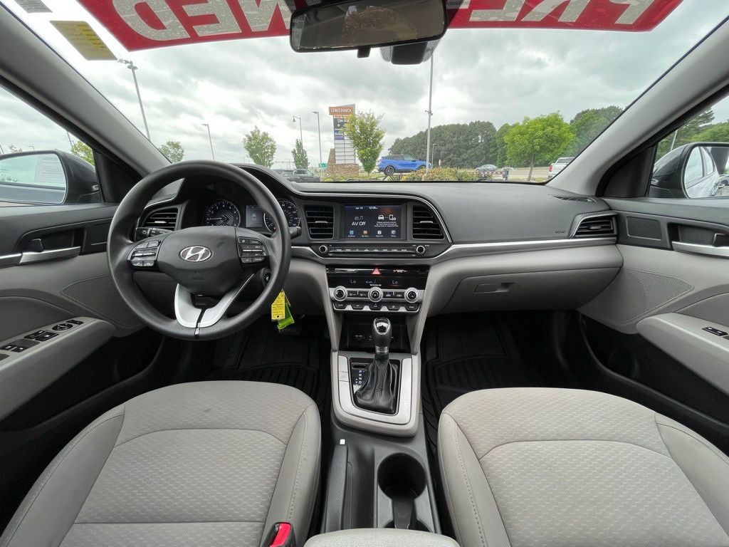 2020 Hyundai ELANTRA SEL