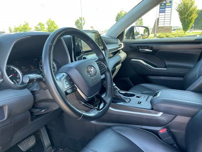 2021 Toyota Highlander XLE
