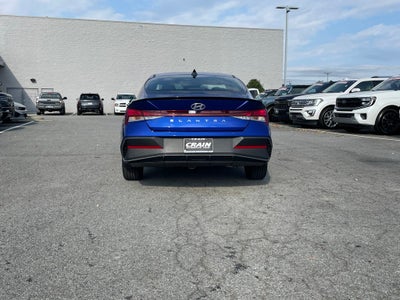 2025 Hyundai ELANTRA SEL Sport