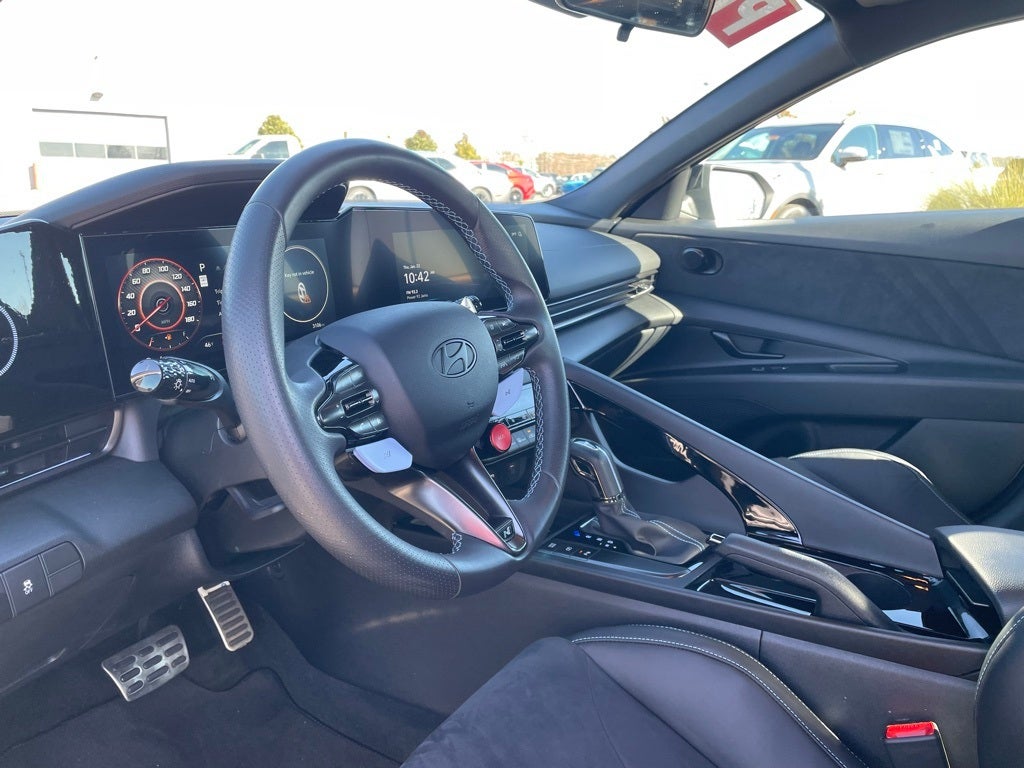 2025 Hyundai ELANTRA N Base