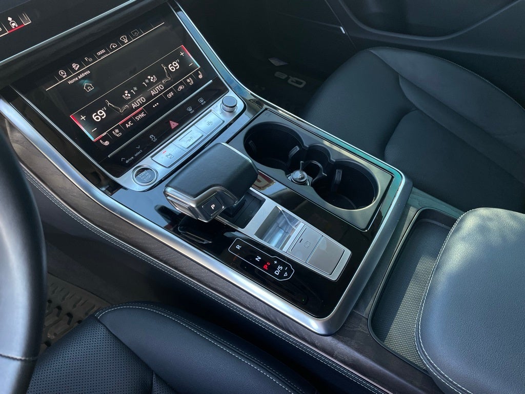 2023 Audi Q8 55 Prestige quattro