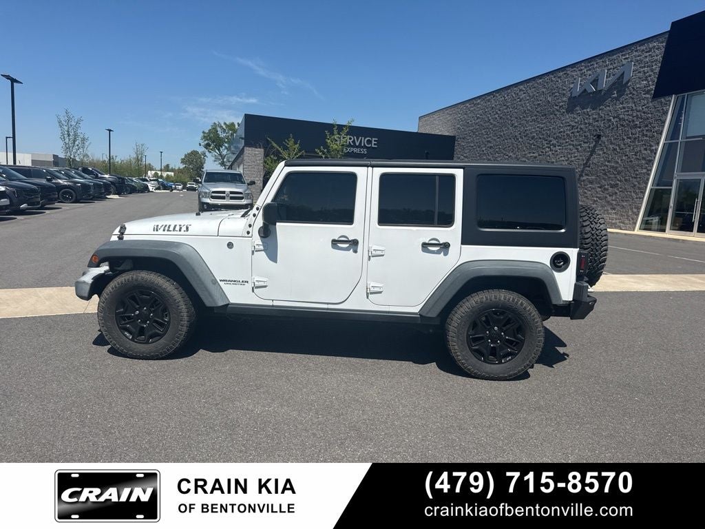 2016 Jeep Wrangler Unlimited Willys - 4WD / CLEAN CARFAX