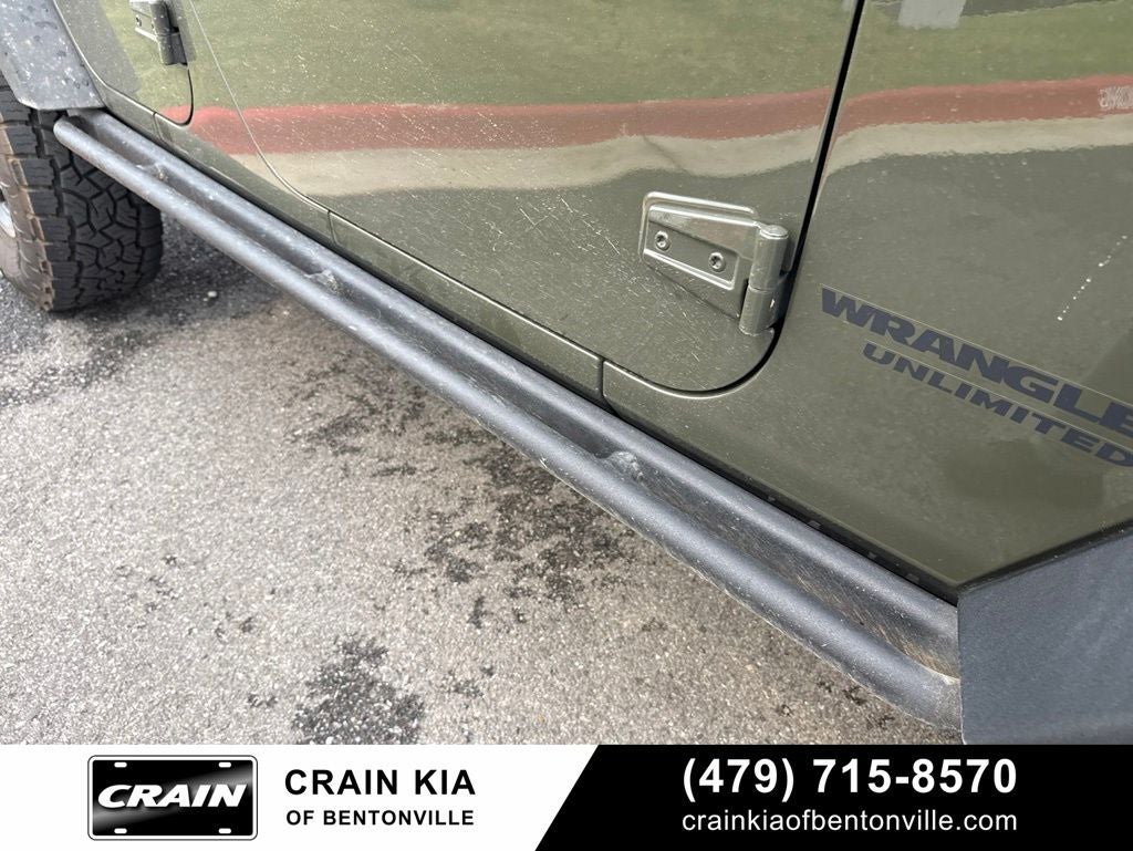 2015 Jeep Wrangler Unlimited Rubicon - 4WD / CLEAN CARFAX HISTORY
