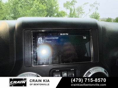 2015 Jeep Wrangler Unlimited Rubicon - 4WD / CLEAN CARFAX HISTORY