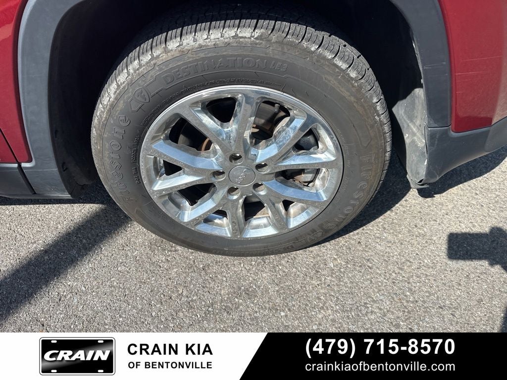 2016 Jeep Cherokee Latitude - CLEAN CARFAX