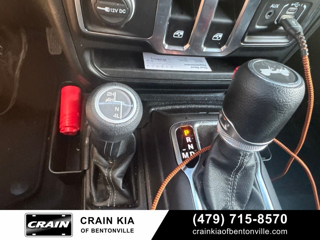 2025 Jeep Wrangler Sport - 4WD / CLEAN CARFAX / ONE OWNER