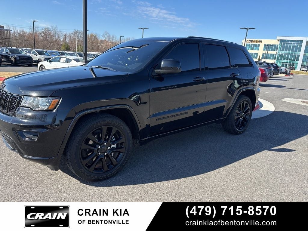 2019 Jeep Grand Cherokee Altitude - SUNROOF / CLEAN CARFAX