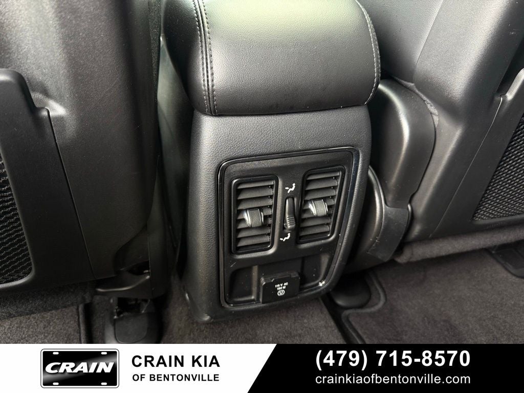 2019 Jeep Grand Cherokee Altitude - SUNROOF / CLEAN CARFAX