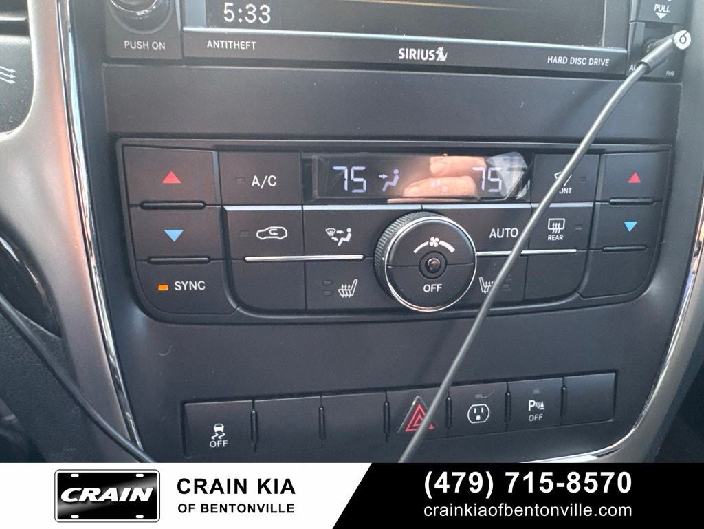 2013 Jeep Grand Cherokee Laredo - 4WD / SUNROOF