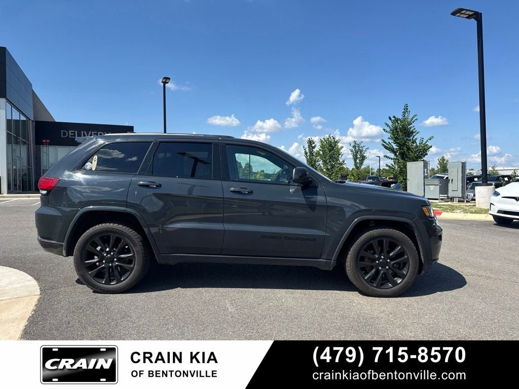 2018 Jeep Grand Cherokee Altitude - WHOLESALE / AS-IS