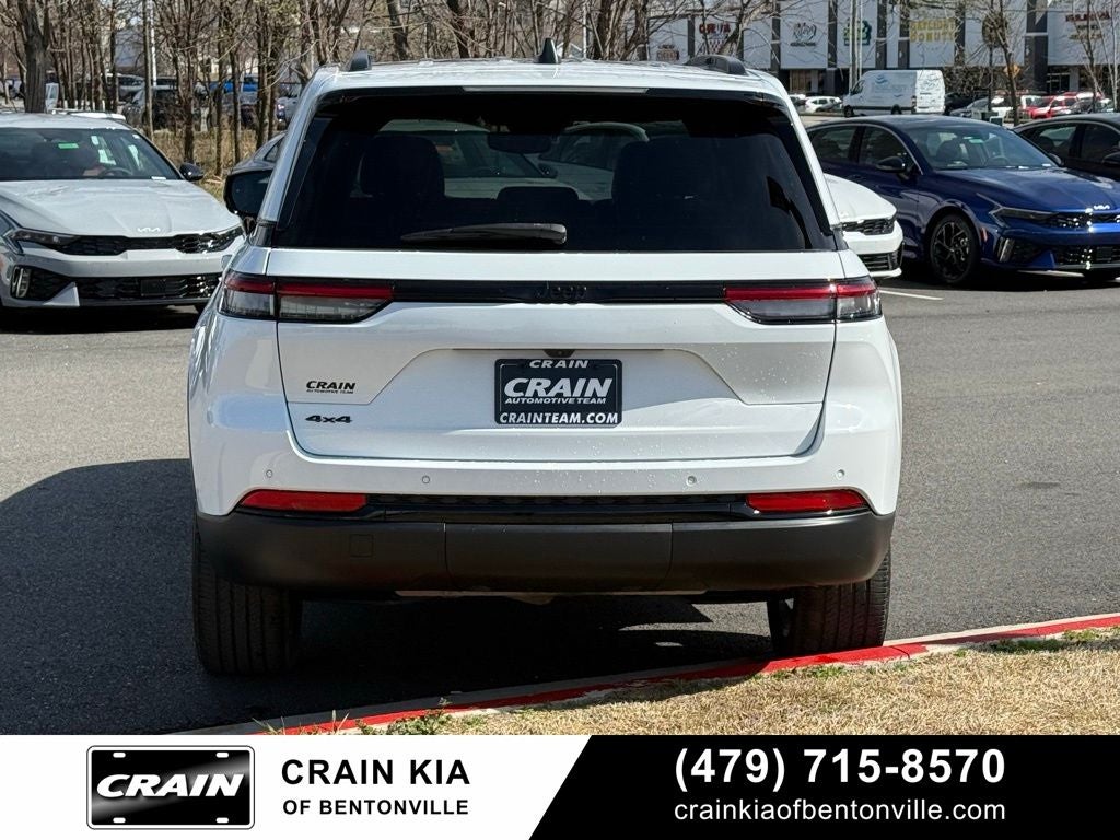 2023 Jeep Grand Cherokee Altitude X - 4WD / CARFAX ONE OWNER