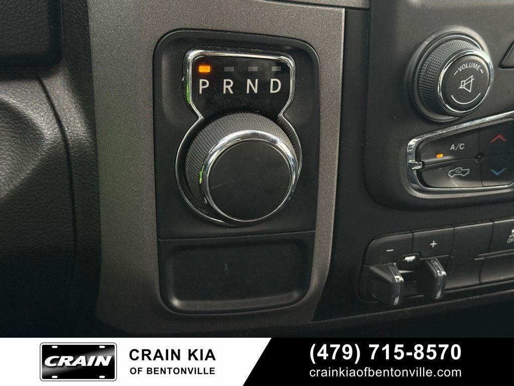2021 RAM 1500 Classic Tradesman - CLEAN CARFAX / ONE OWNER / LOW MILES!