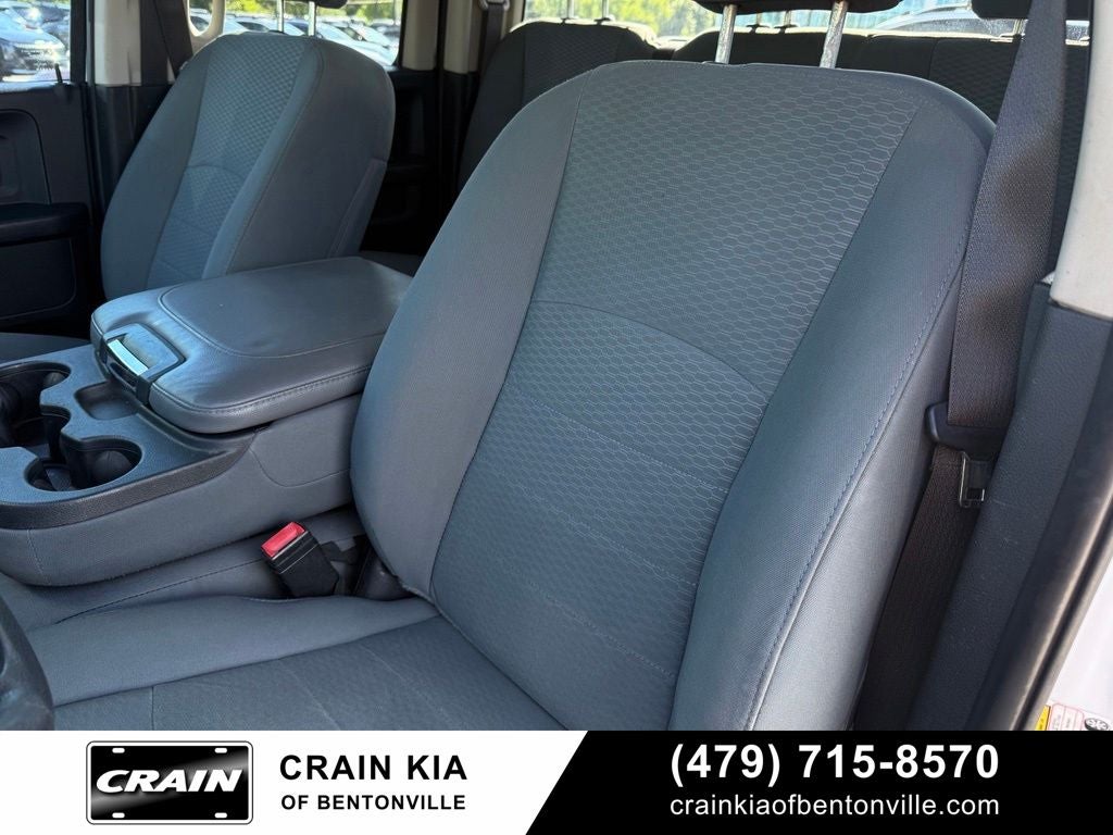 2020 RAM 1500 Classic Tradesman - CLEAN CARFAX / ONE OWNER