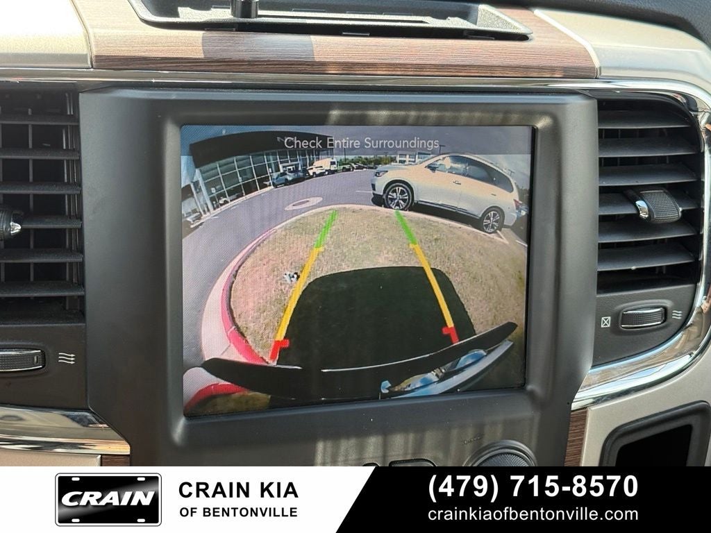 2016 RAM 1500 Laramie - 4WD / CLEAN CARFAX / ONE OWNER
