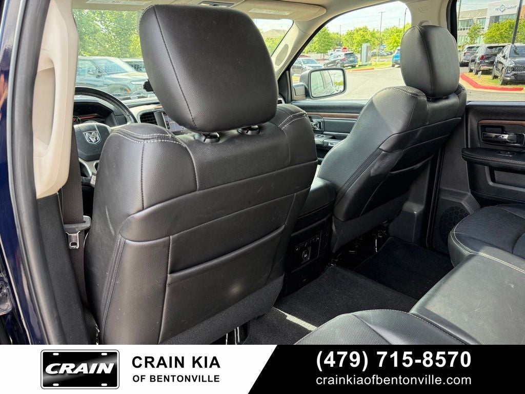 2016 RAM 1500 Laramie - 4WD / CLEAN CARFAX / ONE OWNER