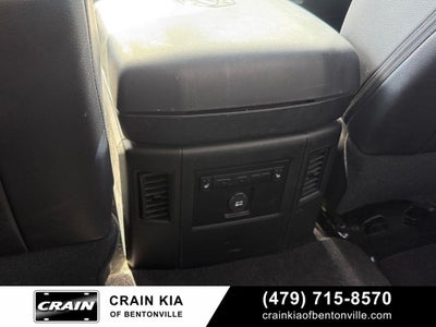2016 RAM 1500 Laramie - 4WD / CLEAN CARFAX / ONE OWNER