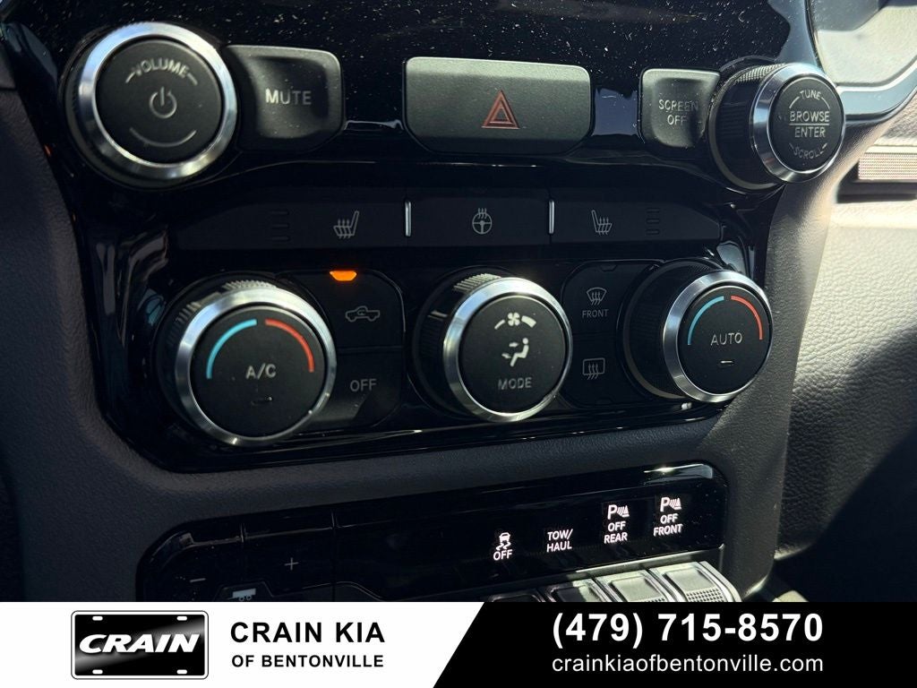 2019 RAM 1500 Big Horn/Lone Star - LIFTED! / CLEAN CARFAX / UPGRADED WHEELS & TIRES