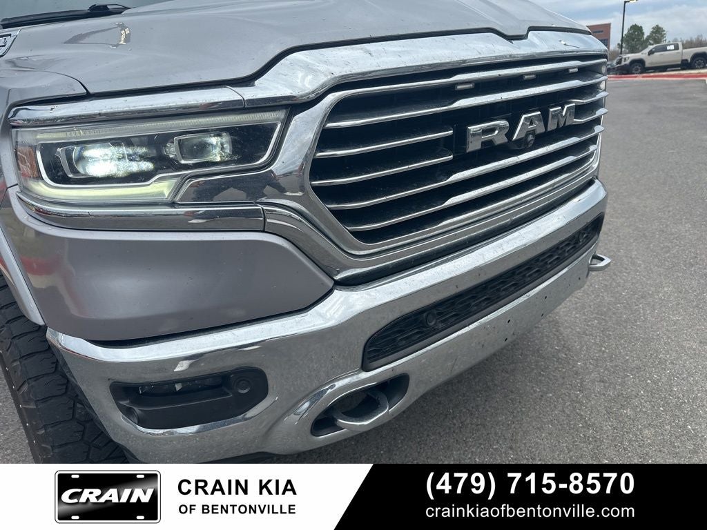 2020 RAM 1500 Laramie Longhorn - 4WD / PANORAMIC SUNROOF / LIFTED!