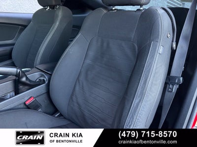 2016 Ford Mustang GT - 5.0 L V8 / CLEAN CARFAX