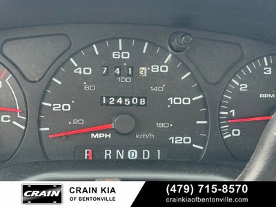 2000 Ford Taurus SE - CLEAN CARFAX