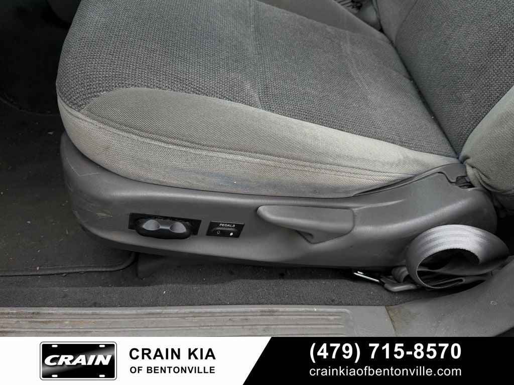 2000 Ford Taurus SE - CLEAN CARFAX