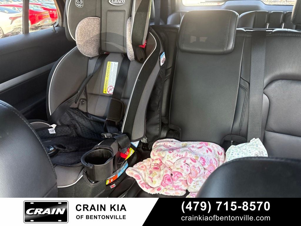 2017 Ford Explorer XLT - 4WD