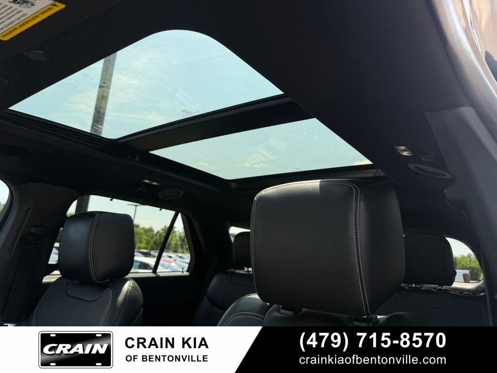 2020 Ford Explorer ST - 4WD / PANORAMIC SUNROOF / CLEAN CARFAX