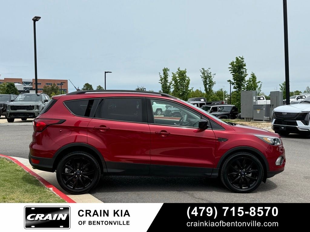 2019 Ford Escape SE